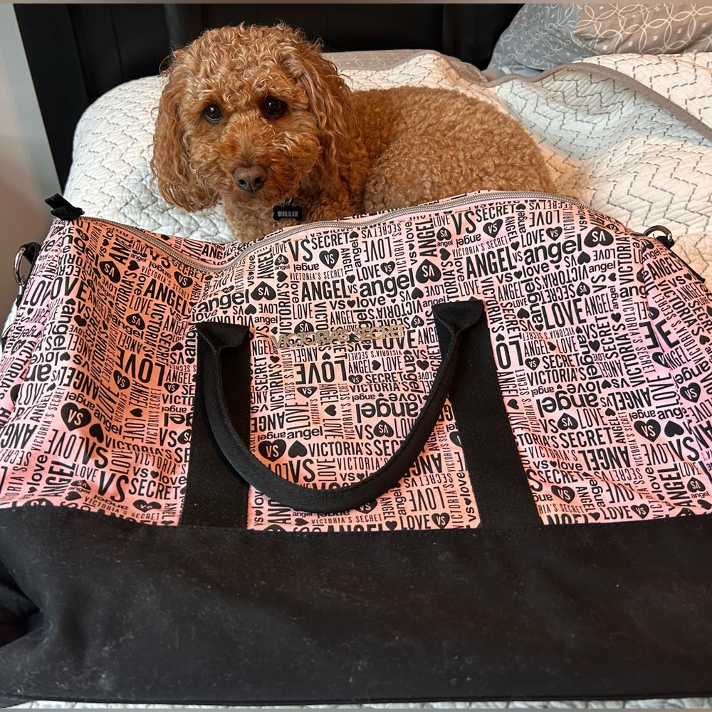 Victoria's Secret Pink and Black over night bag
